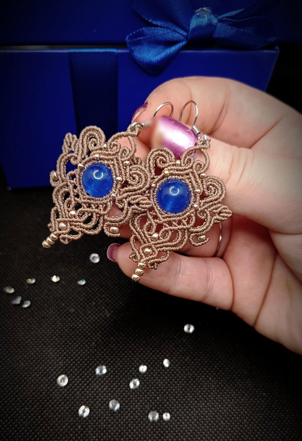 Cercei micromacrame cu jad albastru
