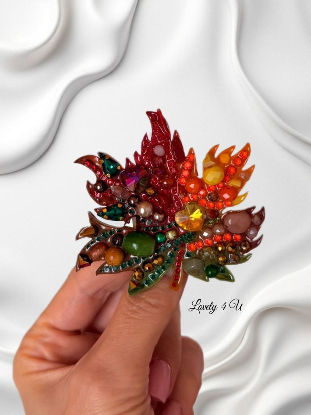 Broșă elegantă frunză de toamnă handmade cu pietre semiprețioase citrin, jad, unakit, jasp, coral, carneol bijuterie unicat cadou cu semnificație LOVELY 4 U
