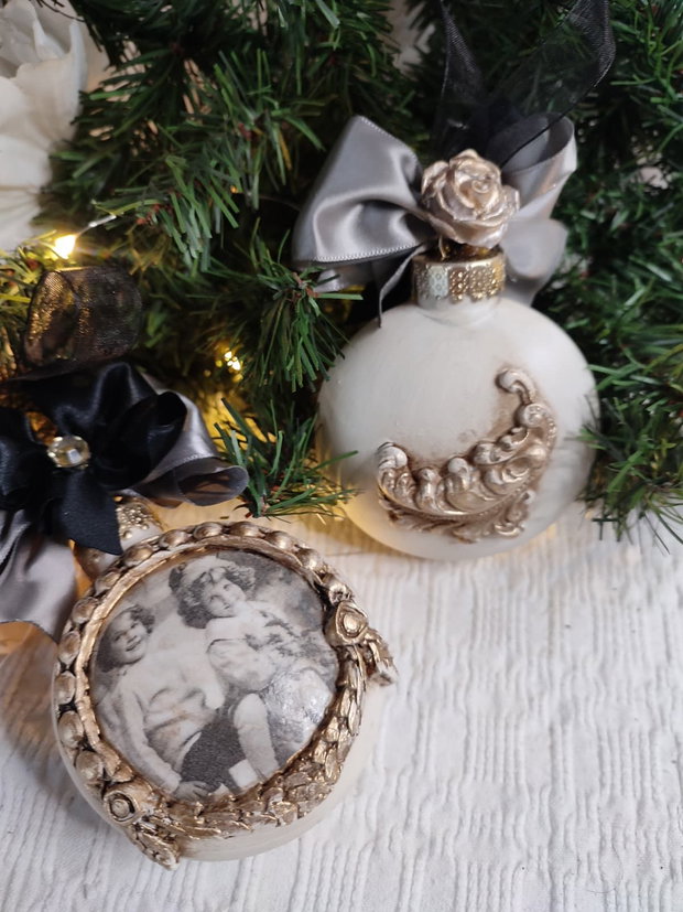 Set de 2 globuri vintage amintiri în alb și negru
