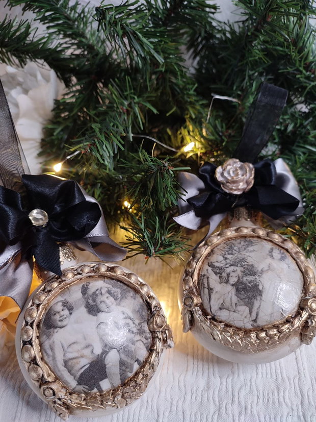 Set de 2 globuri vintage amintiri în alb și negru