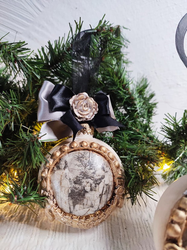Set de 2 globuri vintage amintiri în alb și negru