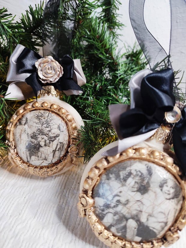 Set de 2 globuri vintage amintiri în alb și negru