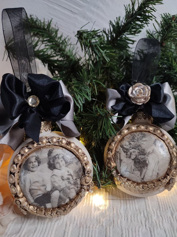 Set de 2 globuri vintage amintiri în alb și negru