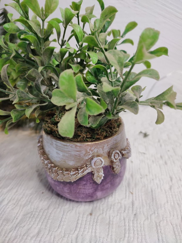 Vas ceramic decorativ Taina violetului antic
