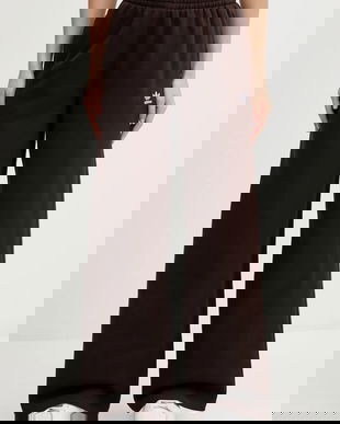 adidas Originals pantaloni de trening Essentials culoarea maro, uni, KC9135