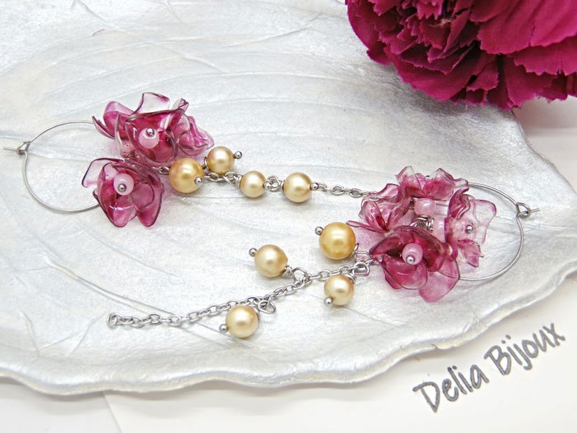 Cercei statement handmade unicat - PET-uri (plastic) reciclate - flori (cod1353)