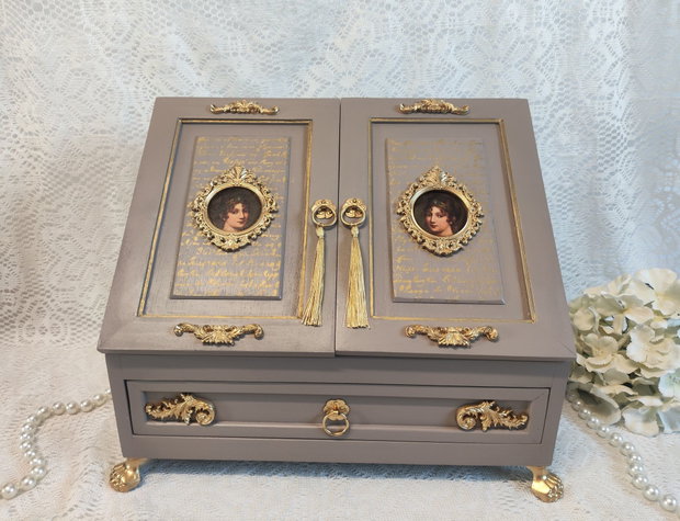 Organizator vintage din lemn-Baroque