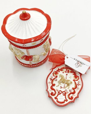 Set decorativ de Craciun pictat manual, carusel rosu alb auriu, 4557
