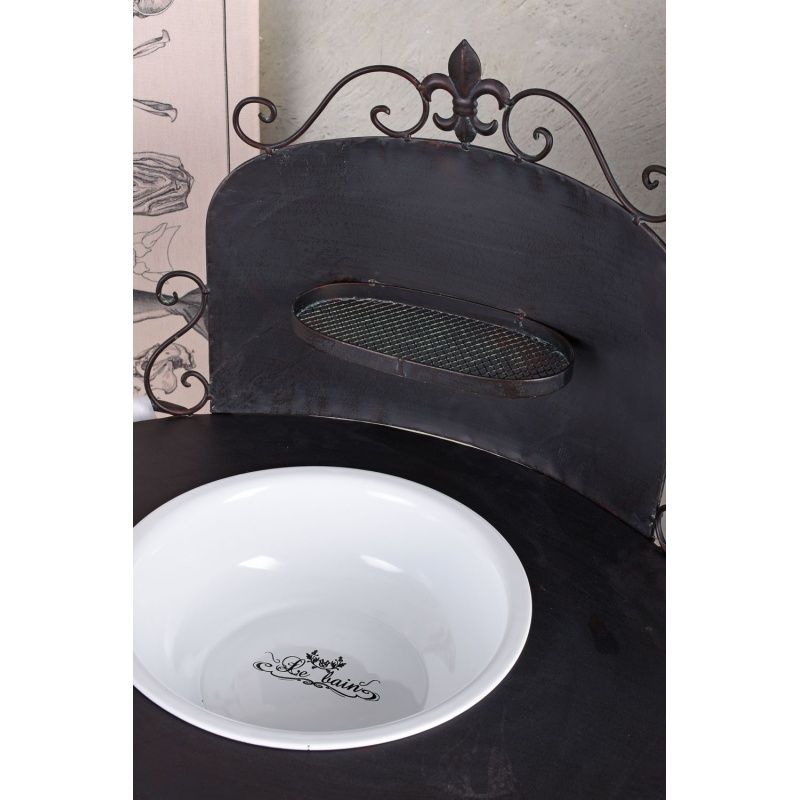 Lavoar cu un suport din fier forjat negru