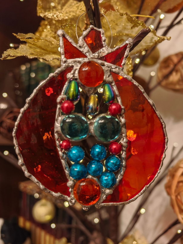 Decoratiune unicat sticla vitralii - rodie - și mărgele sticla