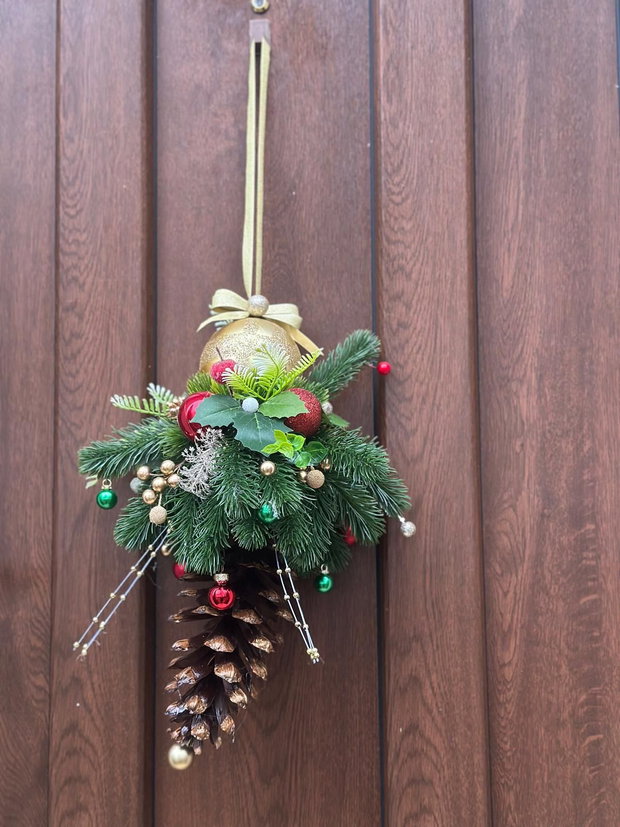 Decor suspendat Crăciun Pinecone Gold Elegance