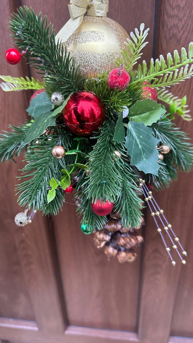 Decor suspendat Crăciun Pinecone Gold Elegance