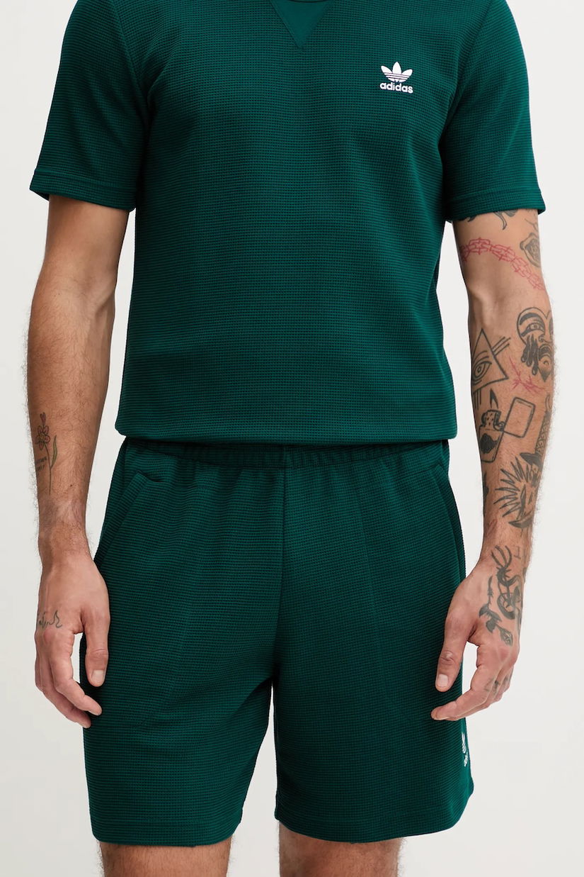 adidas Originals pantaloni scurți Trefoil Essentials culoarea verde, JW1040