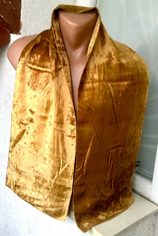 SPLENDIDA ESARFA CORNELIANI AUTENTICA ELEGANTA PRODUS DE LUX