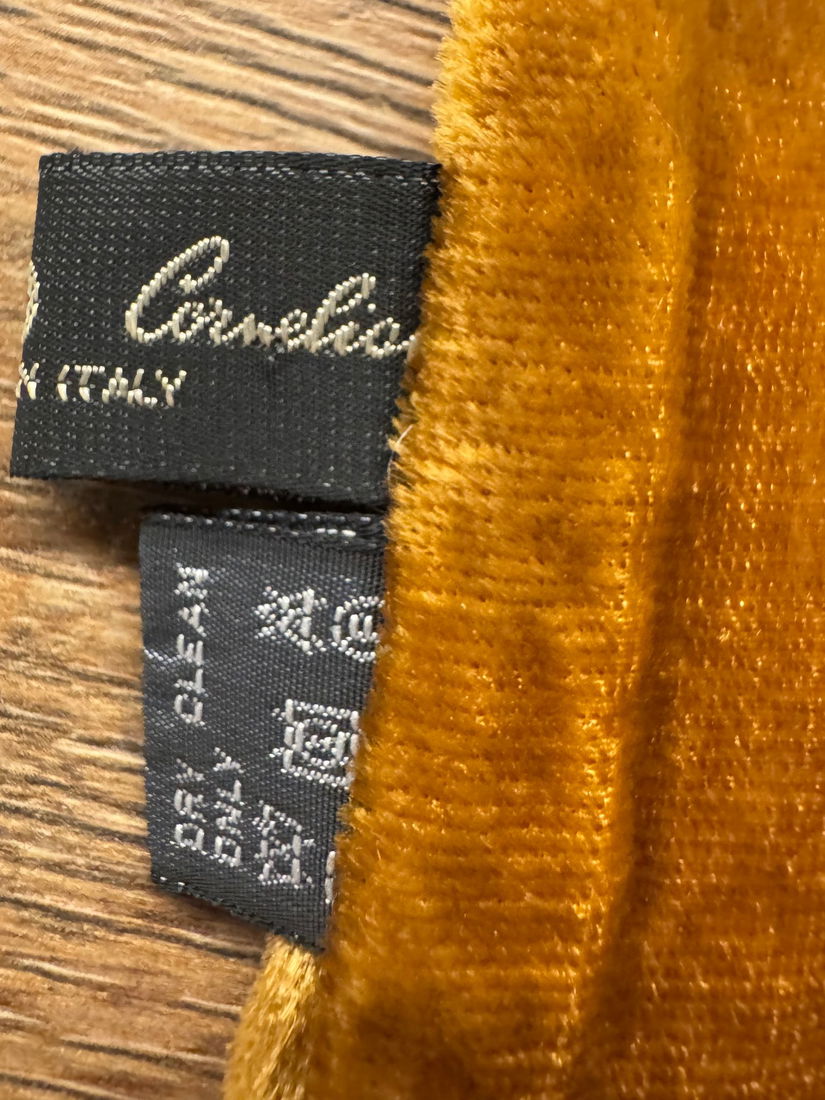 SPLENDIDA ESARFA CORNELIANI AUTENTICA ELEGANTA PRODUS DE LUX