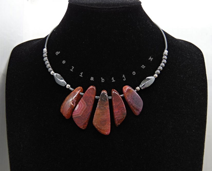 Colier Statement Handmade din Agate si hematit- design modern, elegant și plin de personalitate (cod1354)