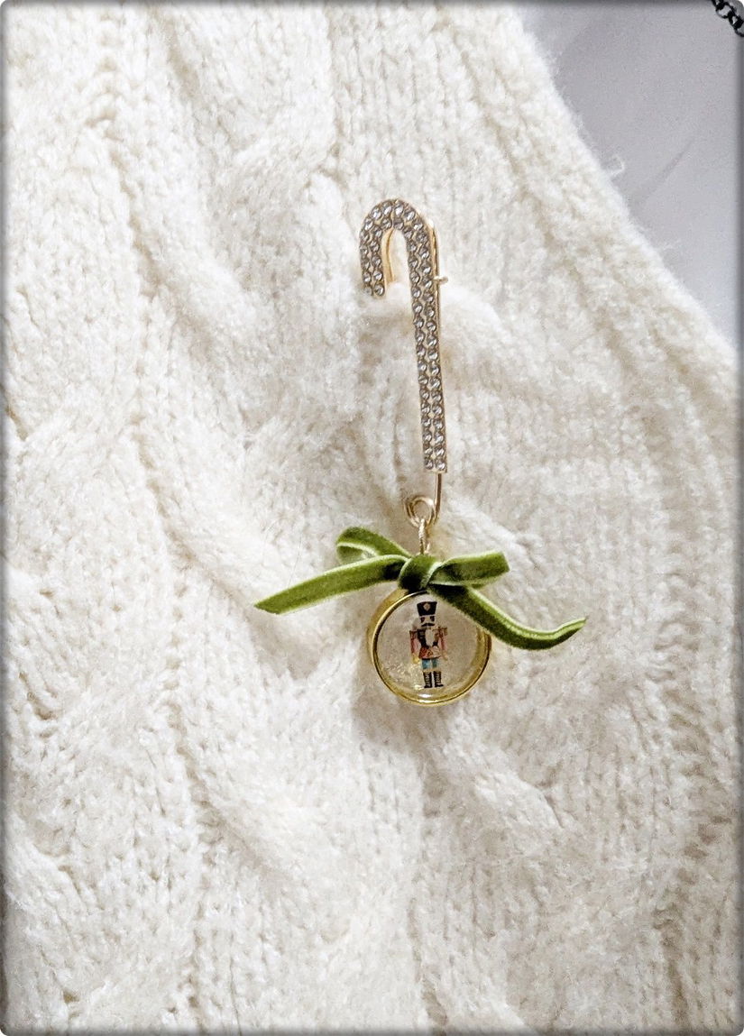 Ac de siguranță cu Spargatorul de nuci ediție de Crăciun LILLU BIJOUX