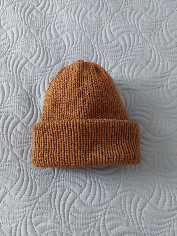 Caciula unisex tricotata maronie