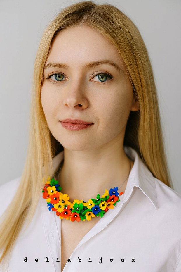 Colier handmade statement cu flori multicolore (cod1344)
