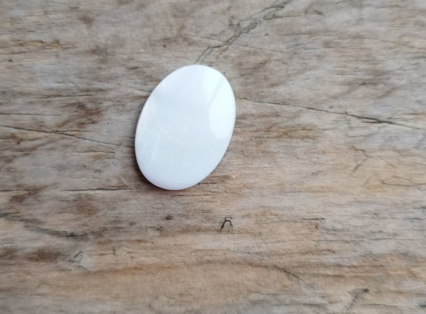 Cabochon sidef alb, 25x18 mm