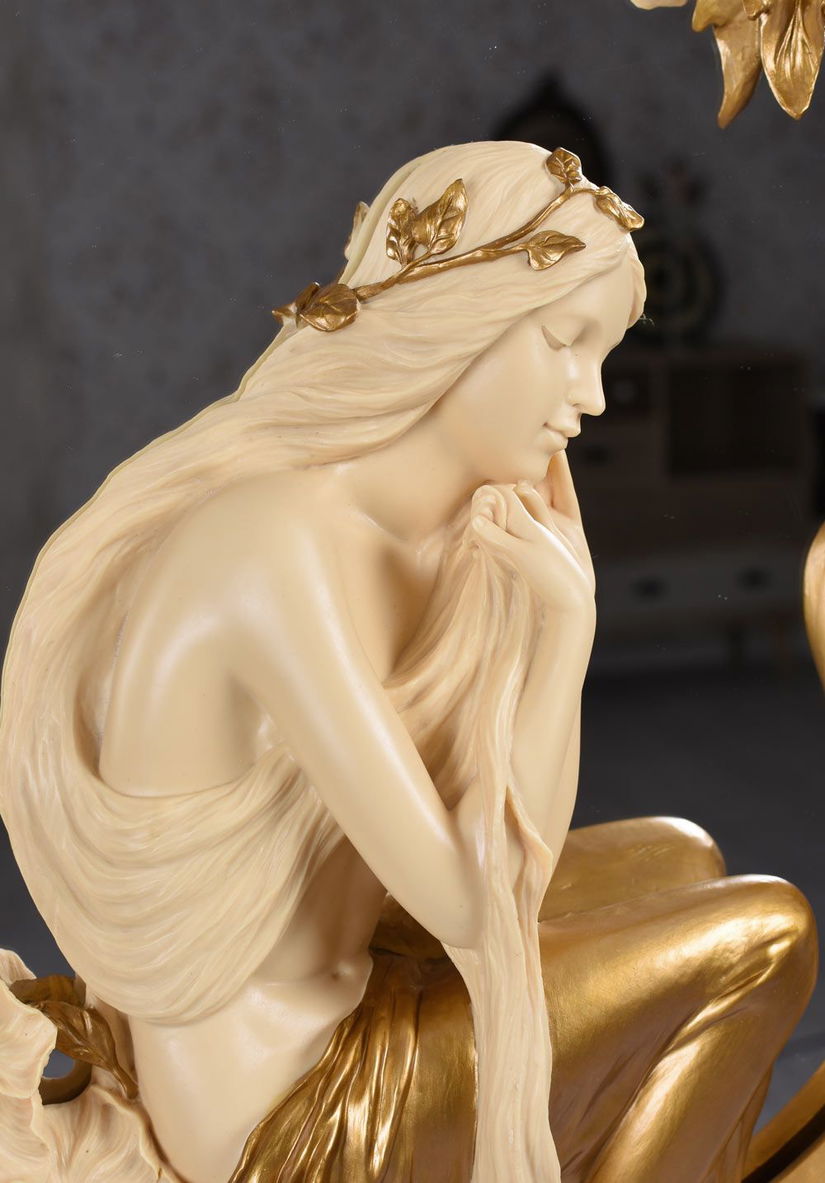 Oglinda cu nimfa Art Nouveau