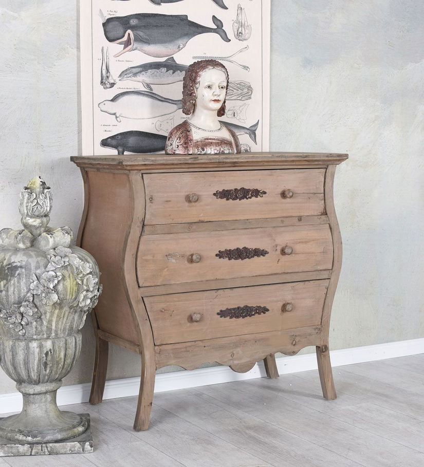 Comoda Shabby Chic din lemn masiv maro