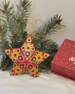 Ornament de pom din mărgele Miyuki Delica  Eleganță în miniatură