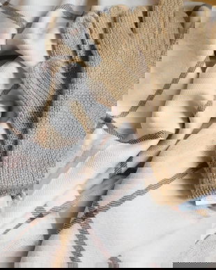 Esarfa noua lina 100 % Italia,  etichete atasate, manusi noi  etichete atasate