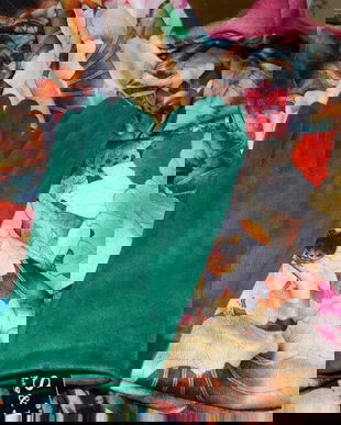 Esarfa noua casmir , multicolora  colorit  superb , manusi noi asortate