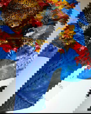 FURLA,  manusi  noi, originale,  etichete atasate  masura M, esarfa Codello  matase naturala cadou