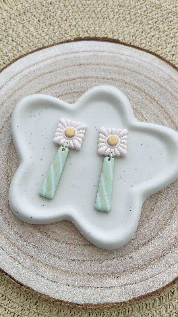 Cercei din lut polimeric MINT DAISY #C0072