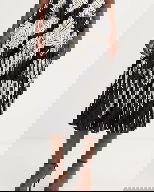 Karl Lagerfeld fustă COMMERCIAL PLEATED culoarea negru, midi, evazați, B1W12008