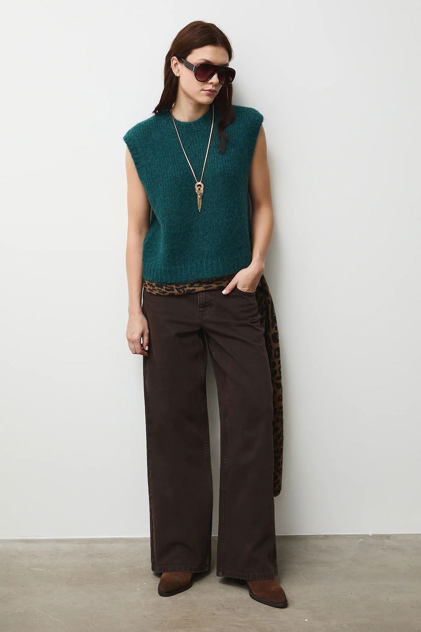 Medicine vesta culoarea verde, călduros