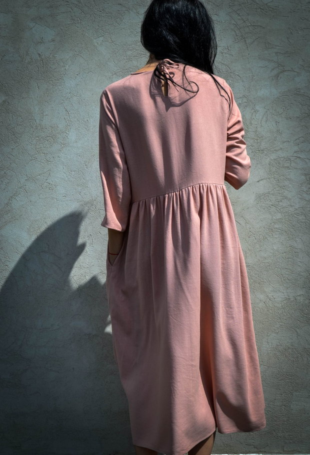Rochie midi din in de culoare roz prăfuit