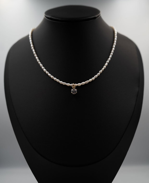 Colier cu perle si pandantiv cristal zirconiu