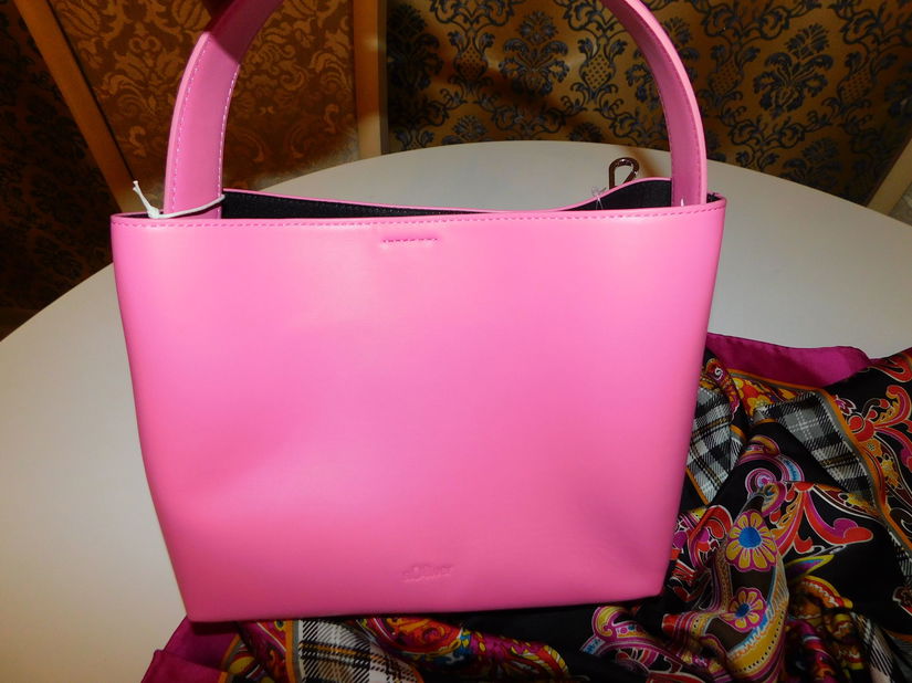 Poseta noua S Oliver , sic, deosebita esarfa noua matase naturala Codello, cadou