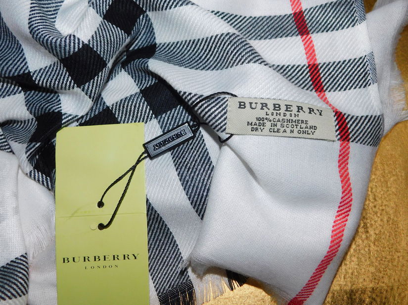 Esarfa noua casmir, etichete atasate,eleganta, manusi noi piele naturala cadou