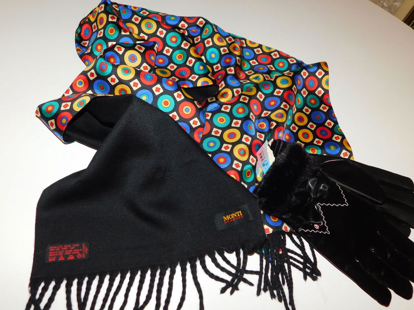 MONTI Italia, fular unisex,lina cu matase naturala , nou, manusi noi cadou