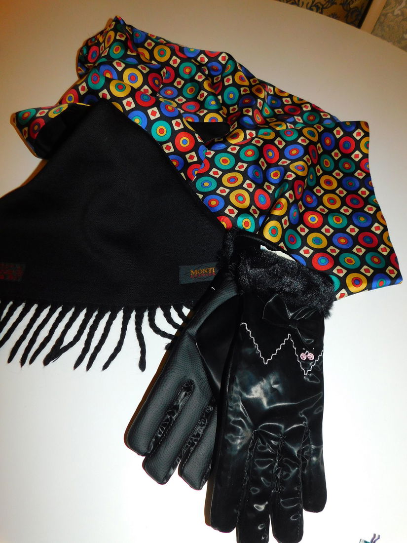 MONTI Italia, fular unisex,lina cu matase naturala , nou, manusi noi cadou
