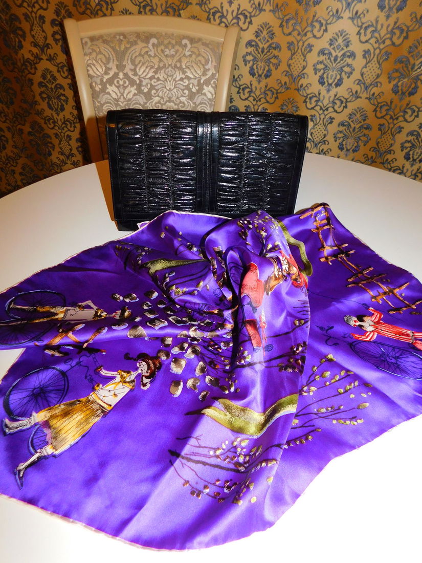 Poseta eleganta  plic/ umar/ vintage , piele  calitate extra,  cadou esarfa matase naturala