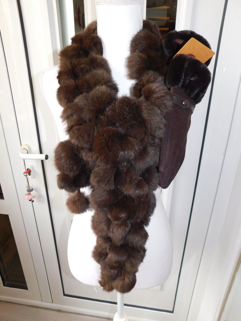 Sal blana naturala iepure. superb, manusi  noi asortate , cadou