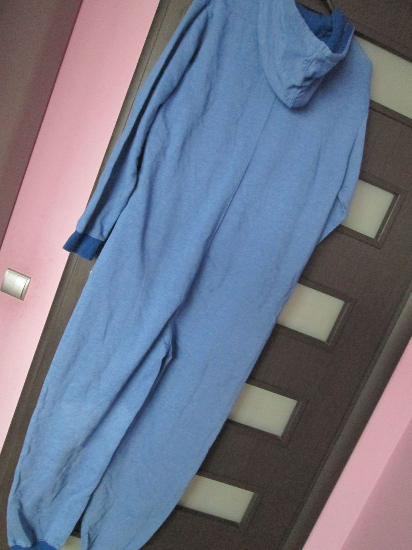 salopeta albastra  cu gluga