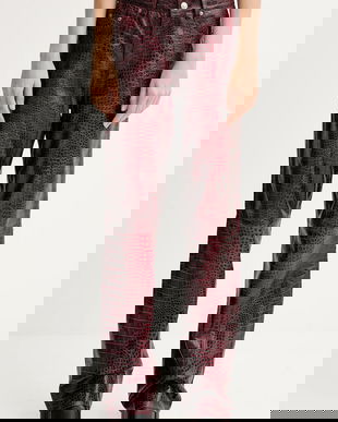 Gestuz pantaloni de piele