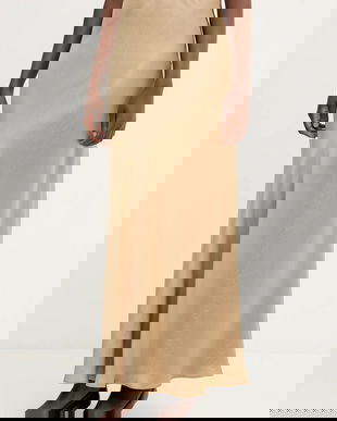 Liviana Conti fustă