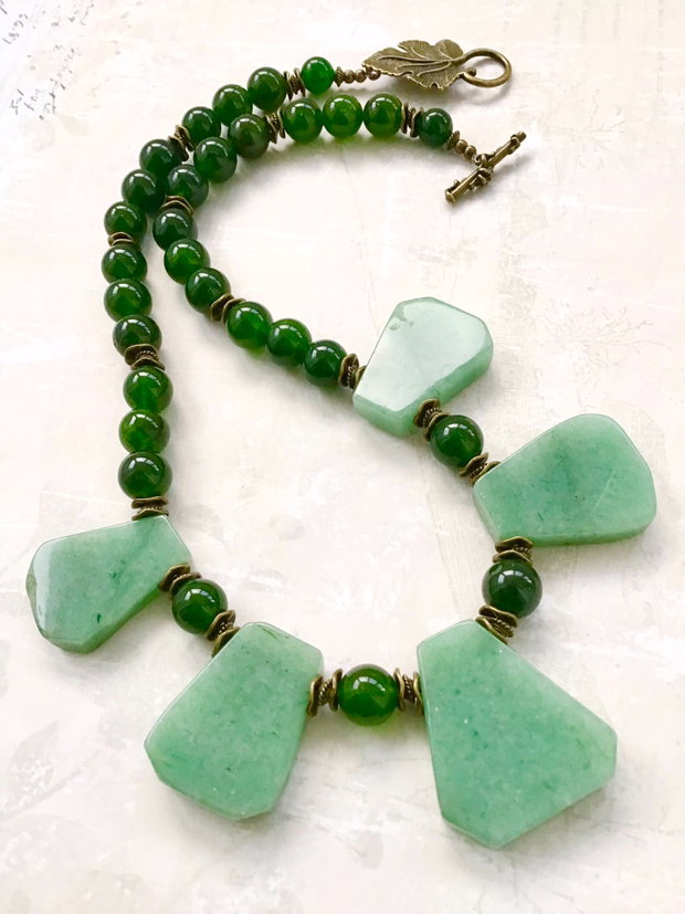Colier vintage aventurin verde & Jad verde