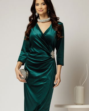 Rochie Felicia verde cu aplicatie tip floare cu strassuri