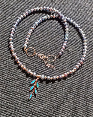 Colier argint perle naturale de cultura ovale charm argint frunza irizatii nuante minimalist boho chic trendy -Transport gratuit