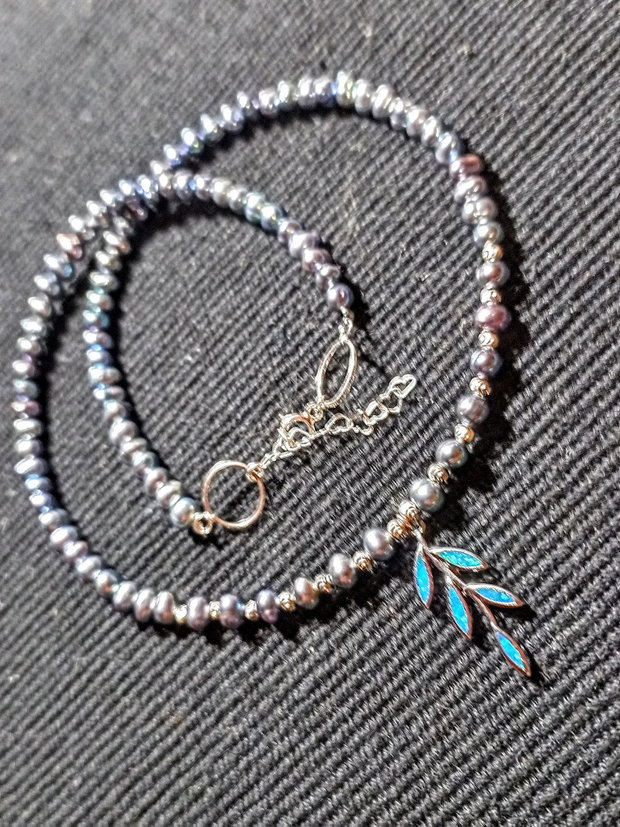 Colier argint perle naturale de cultura ovale charm argint frunza irizatii nuante minimalist boho chic trendy -Transport gratuit