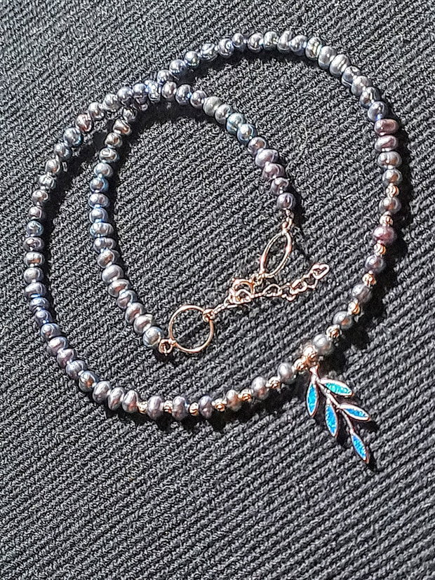 Colier argint perle naturale de cultura ovale charm argint frunza irizatii nuante minimalist boho chic trendy -Transport gratuit