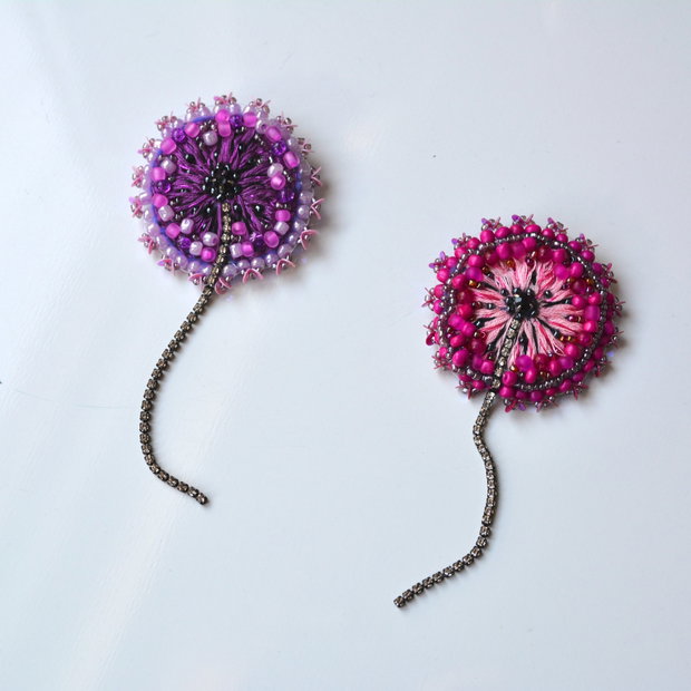 Brose papadie margele mov roz fuchsia